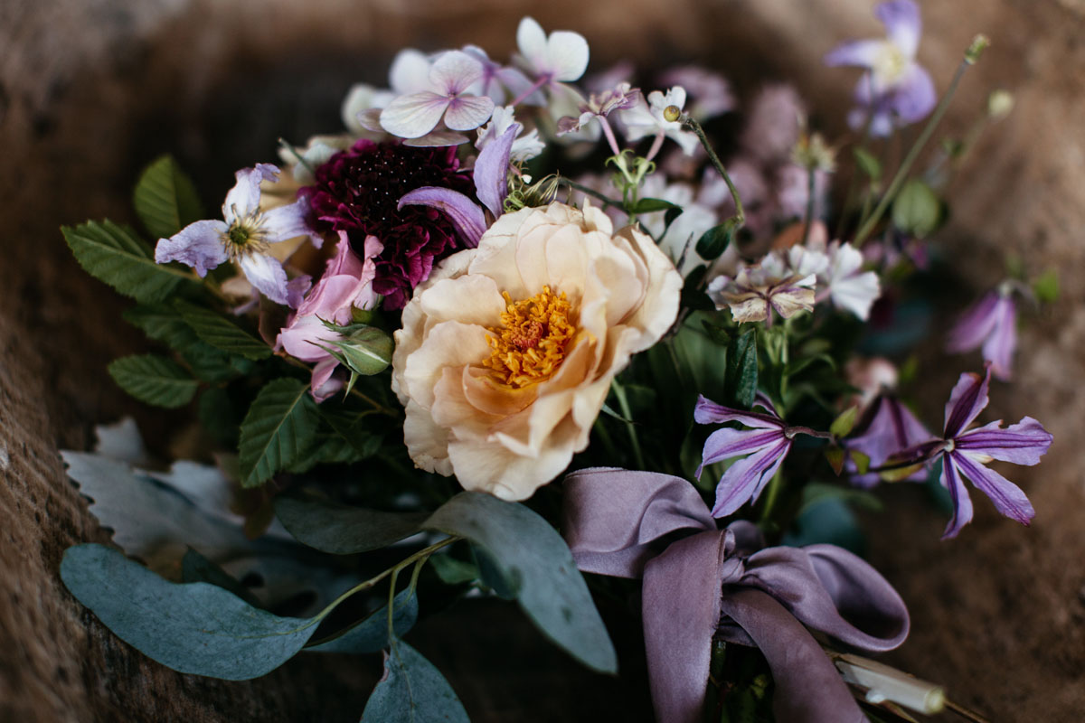 julias rose bridal bouquet